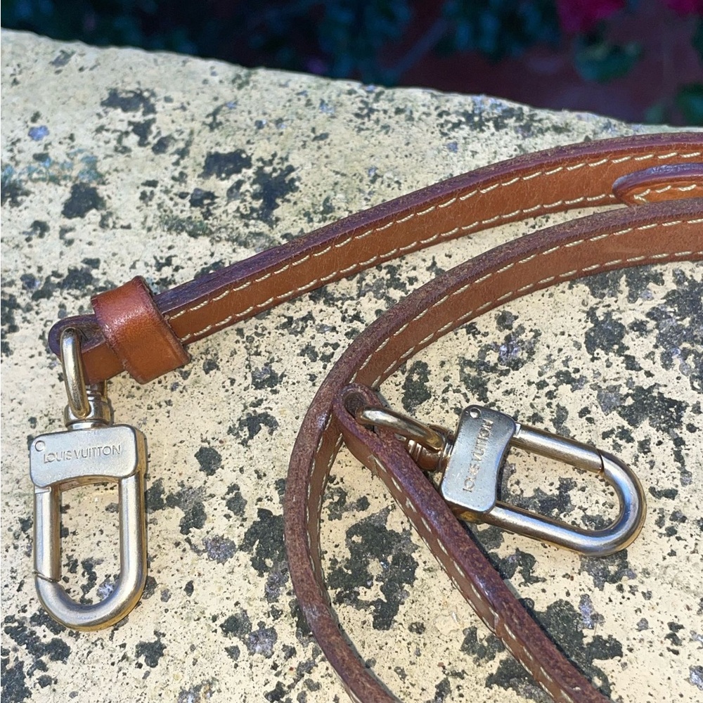 Louis Vuitton Brown Leather Belt - Picture 2 of 7